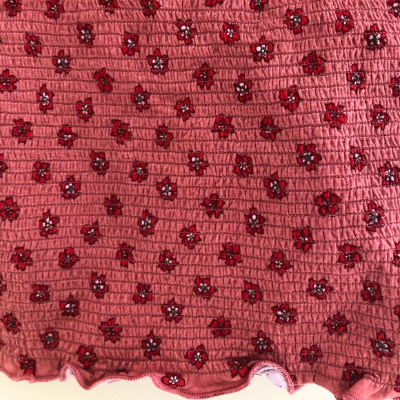 Red daisy print, Cotton On cropped tank, Medium - Picture 2 of 6
